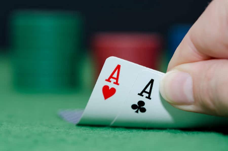 บาคาร่าออนไลน์ VS บาคาร่าดั้งเดิม